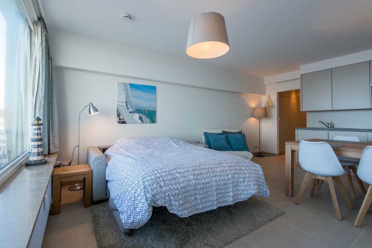 Cosy Studio With Sea View In Oostende Eksteriør billede